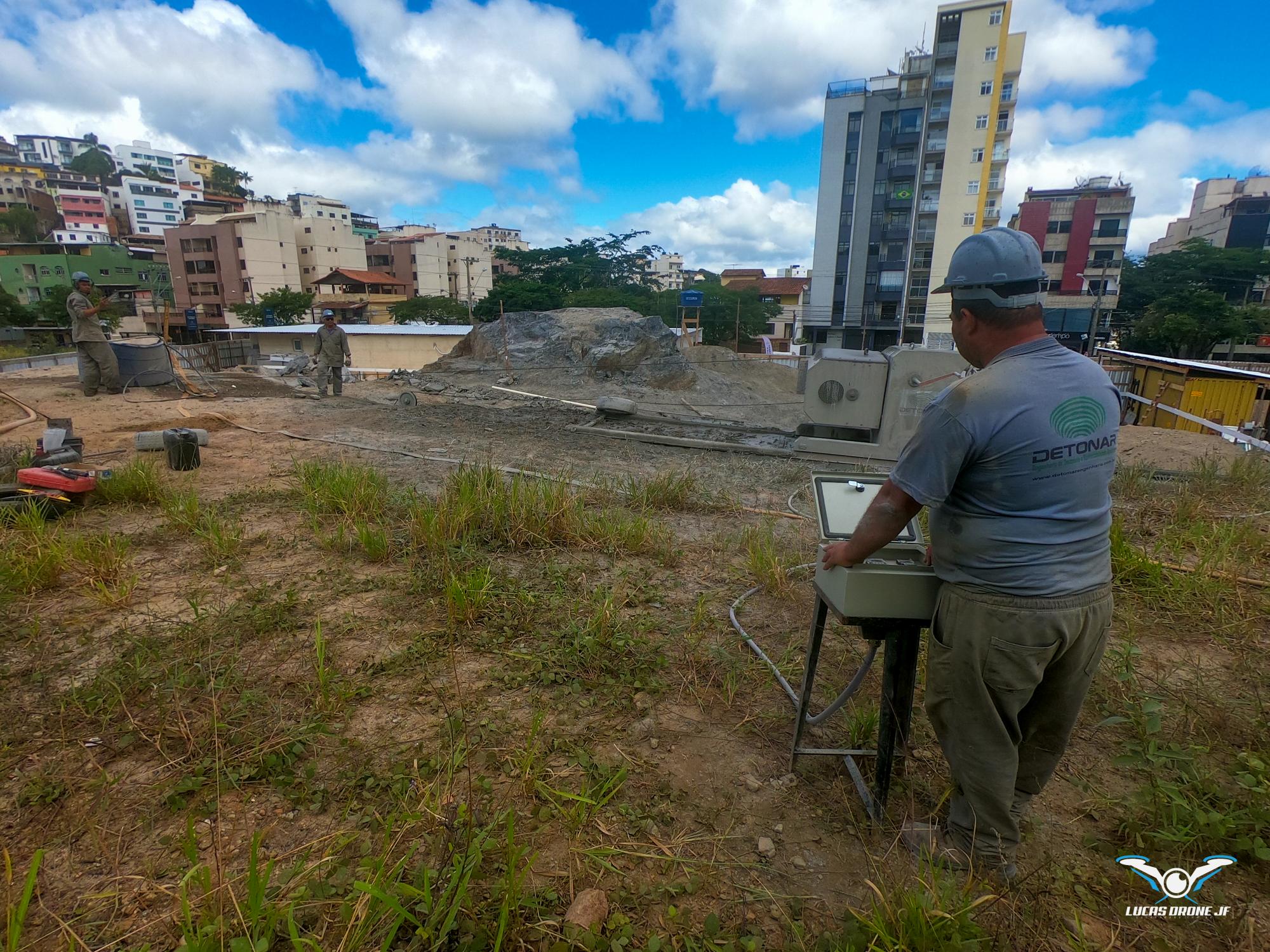 Detonar Engenharia de Desmonte